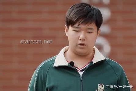 抑郁癥少年心聲：面對(duì)老師批評(píng)，為何“站在一起”至關(guān)重要？