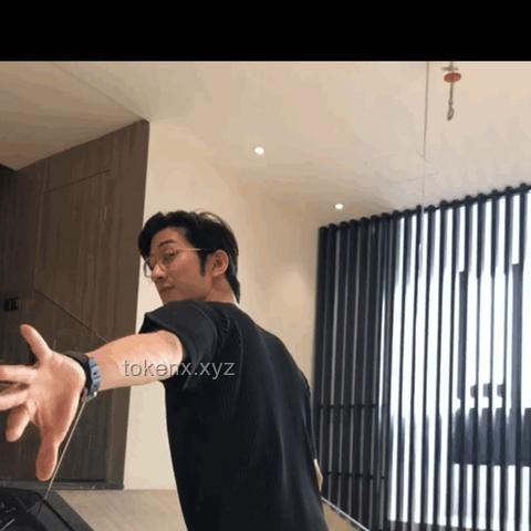 當(dāng)你520跟有對(duì)象的兄弟打游戲?。河亚?、愛(ài)情與游戲沖突的解決方案 當(dāng)你520跟有對(duì)象的兄弟打游戲?。河亚?、愛(ài)情與游戲沖突的解決方案