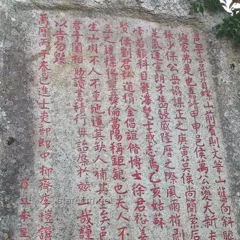 **愛而不得的筆尖舞蹈:探尋文學(xué)里的頂級文筆如何觸動心靈** **愛而不得的筆尖舞蹈:探尋文學(xué)里的頂級文筆如何觸動心靈**