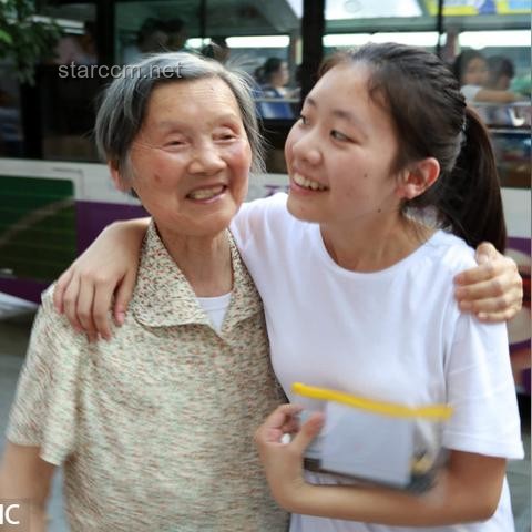 85后家長的第一次高考陪考指南：攜手孩子，智慧前行