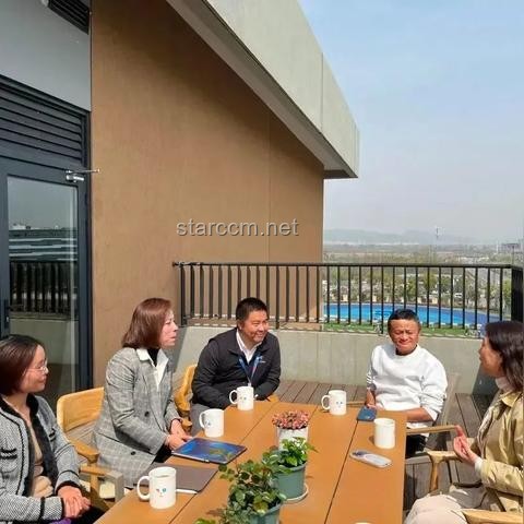 馬斯克“換帽”背后的行業(yè)風(fēng)向標(biāo):科技、能源、汽車與政治的交織影響 馬斯克“換帽”背后的行業(yè)風(fēng)向標(biāo):科技、能源、汽車與政治的交織影響