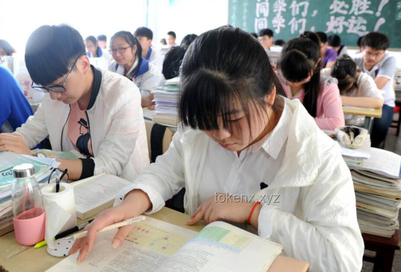 學(xué)校換掉下課鈴 高三學(xué)生情感共鳴 學(xué)校換掉下課鈴 高三學(xué)生情感共鳴