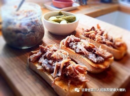 小宇的海邊熟食革命,跨界創(chuàng)新美食夢(mèng) 小宇的海邊熟食革命,跨界創(chuàng)新美食夢(mèng)