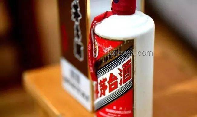00后品鑒茅臺(tái)實(shí)用指南:解鎖年輕品味新風(fēng)尚 00后品鑒茅臺(tái)實(shí)用指南:解鎖年輕品味新風(fēng)尚