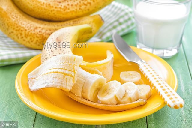 愛吃香蕉的美國人與關(guān)稅戰(zhàn)的影響對比 愛吃香蕉的美國人與關(guān)稅戰(zhàn)的影響對比