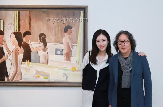 高考后女生挑行李:創(chuàng)新視角下的生活小確幸 高考后女生挑行李:創(chuàng)新視角下的生活小確幸