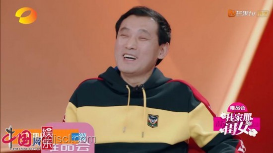 爾冬升父女年齡差熱議背后的家庭觀念新趨勢(shì) 爾冬升父女年齡差熱議背后的家庭觀念新趨勢(shì)