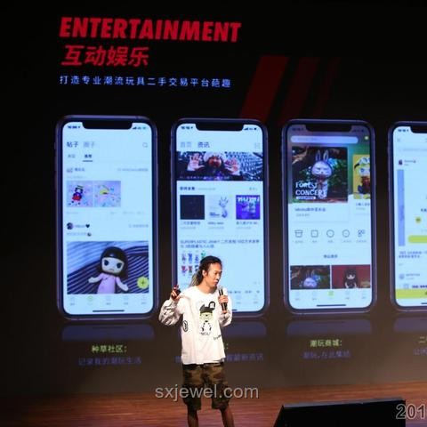 泡泡瑪特創(chuàng)始人理念VS傳統(tǒng)價值觀:無用與永恒的深度剖析 泡泡瑪特創(chuàng)始人理念VS傳統(tǒng)價值觀:無用與永恒的深度剖析