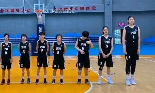 對手根本防不住2米26的張子宇:籃下統(tǒng)治技巧指南 對手根本防不住2米26的張子宇:籃下統(tǒng)治技巧指南