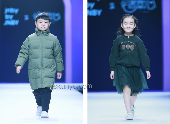 登陸少年時裝周：跨界童真，重塑時尚新紀(jì)元