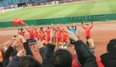 在常州隊(duì)身上,見(jiàn)證足球精神引領(lǐng)體育產(chǎn)業(yè)發(fā)展 在常州隊(duì)身上,見(jiàn)證足球精神引領(lǐng)體育產(chǎn)業(yè)發(fā)展
