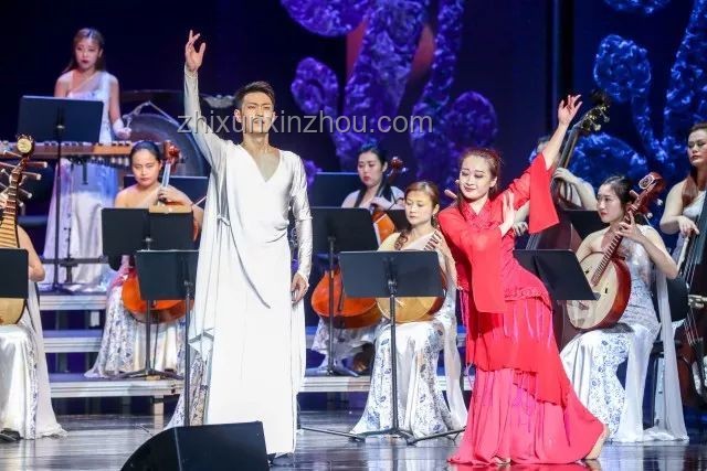 我們是一只高中生樂隊(duì)!:青春旋律下的音樂探索與行業(yè)展望 我們是一只高中生樂隊(duì)?。呵啻盒上碌囊魳诽剿髋c行業(yè)展望