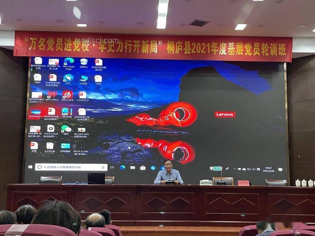 女生估分450逆襲538:淚崩背后的奮斗史 女生估分450逆襲538:淚崩背后的奮斗史