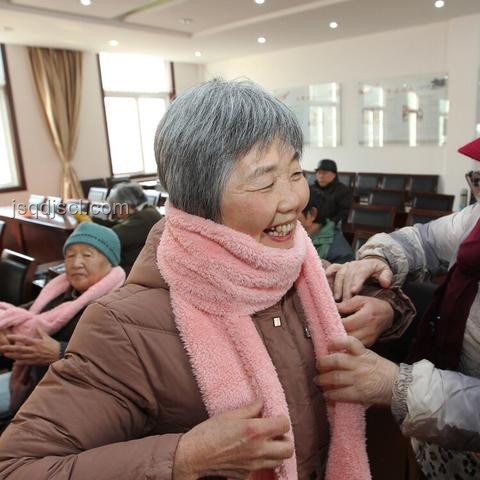 7月起老年人坐火車(chē)打折謠言背后的行業(yè)洞察
