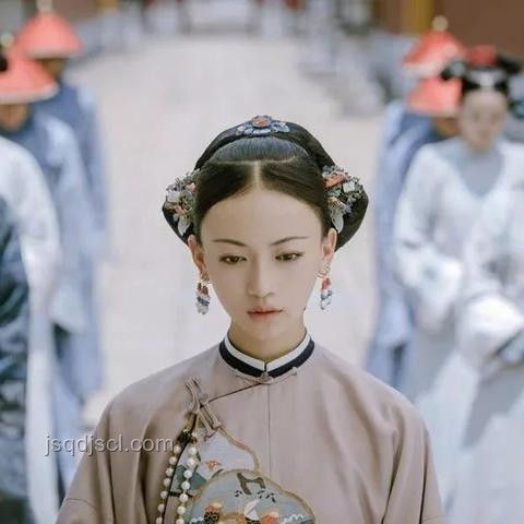 開后宮非純愛?創(chuàng)新思維下的情感定義重構(gòu) 開后宮非純愛?創(chuàng)新思維下的情感定義重構(gòu)