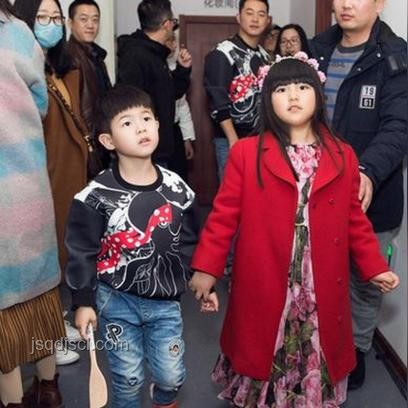 沙溢兒子安吉14歲近照曝光:成長點滴與育兒感悟 沙溢兒子安吉14歲近照曝光:成長點滴與育兒感悟