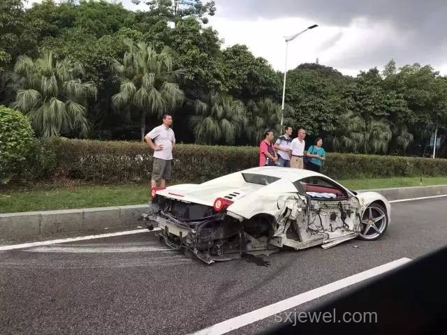 女生車禍記錄反成事故主角：觀察者的創(chuàng)新警醒