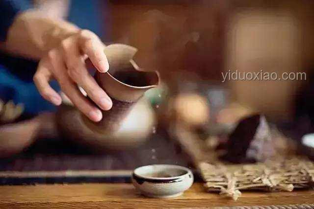 她一天做了我一輩子的工作：高效能個人生產(chǎn)力案例研究
