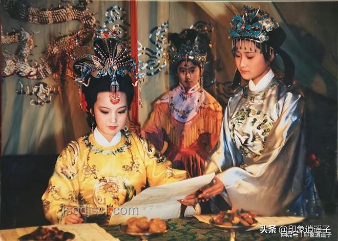 《紅樓夢》:一部深刻描繪女性現(xiàn)實悲劇的小說 《紅樓夢》:一部深刻描繪女性現(xiàn)實悲劇的小說