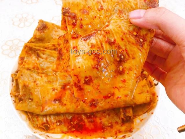 老式棒棒雞:3秒挑戰(zhàn),讓小學(xué)生樂翻天的制作秘籍! 老式棒棒雞:3秒挑戰(zhàn),讓小學(xué)生樂翻天的制作秘籍!