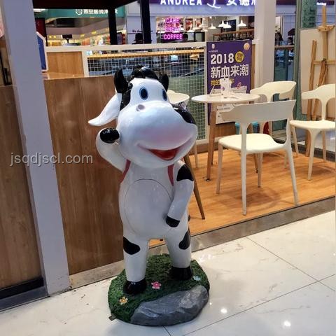 杯子凹凸?fàn)幾h：視覺(jué)錯(cuò)覺(jué)引發(fā)的認(rèn)知沖突案例研究