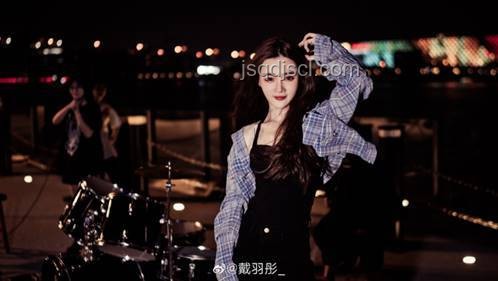李佳薇《天后》共鳴之夜:音樂(lè)共鳴的力量與情感傳遞 李佳薇《天后》共鳴之夜:音樂(lè)共鳴的力量與情感傳遞