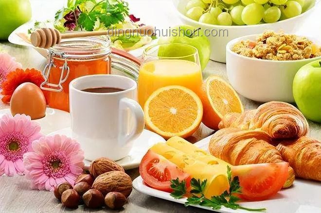 心衰患者飲食對(duì)比:涼水與三禁食物 心衰患者飲食對(duì)比:涼水與三禁食物