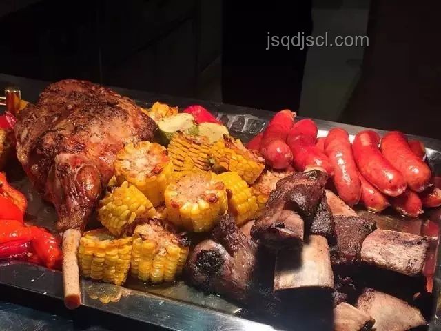 鄭州五星酒店擺攤賣鹵味,高端轉(zhuǎn)型新嘗試? 鄭州五星酒店擺攤賣鹵味,高端轉(zhuǎn)型新嘗試?