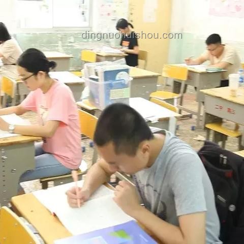 高考后友情變故:被刪好友的惋惜價(jià)值探討 高考后友情變故:被刪好友的惋惜價(jià)值探討