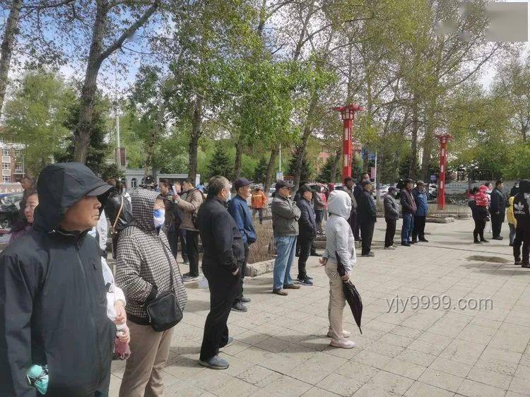 走出生活“無力感”:積極行動與消極應(yīng)對的對比分析 走出生活“無力感”:積極行動與消極應(yīng)對的對比分析