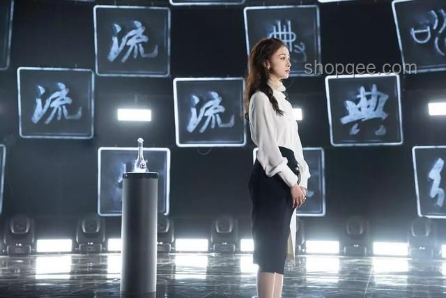 王一博效應(yīng):跨界互動(dòng)下的創(chuàng)新配合藝術(shù),解鎖新社交模式 王一博效應(yīng):跨界互動(dòng)下的創(chuàng)新配合藝術(shù),解鎖新社交模式