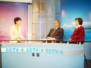 俄新聞主持人直播求婚實(shí)操指南