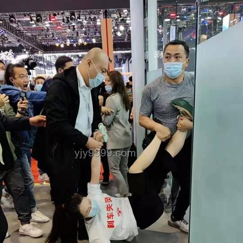 特斯拉維權事件后的市場趨勢與應對策略 特斯拉維權事件后的市場趨勢與應對策略