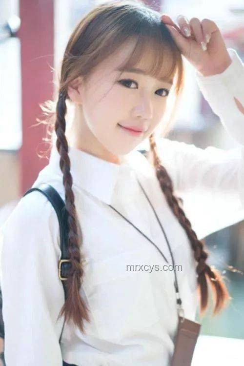 劉浩存雙馬尾造型打造指南:輕松get同款甜美風格 劉浩存雙馬尾造型打造指南:輕松get同款甜美風格