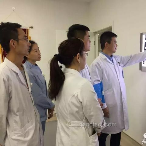 十分鐘悲?。和敢曀甑男睦硗纯嗯c康復之路