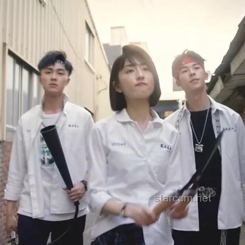 羞恥劇破億奇跡:創(chuàng)新視角解鎖《我們的少年時代》爆款密碼 羞恥劇破億奇跡:創(chuàng)新視角解鎖《我們的少年時代》爆款密碼