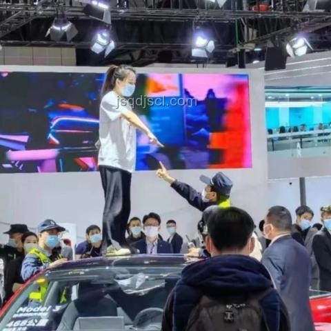 特斯拉車(chē)頂維權(quán)事件解決方案 特斯拉車(chē)頂維權(quán)事件解決方案