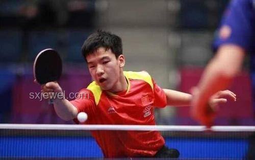 張本智和4-3勝林詩棟，爭冠王楚欽：技術(shù)、心態(tài)與戰(zhàn)術(shù)的較量